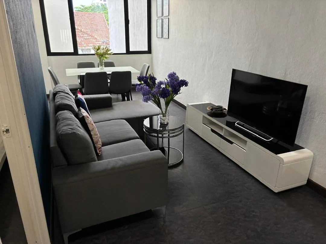 Feriehus In The Heart Of Georgetown, 2-7 Pax Family Suite