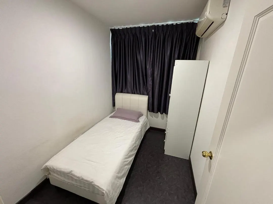 In The Heart Of Georgetown, 2-7 Pax Family Suite Malaysia
